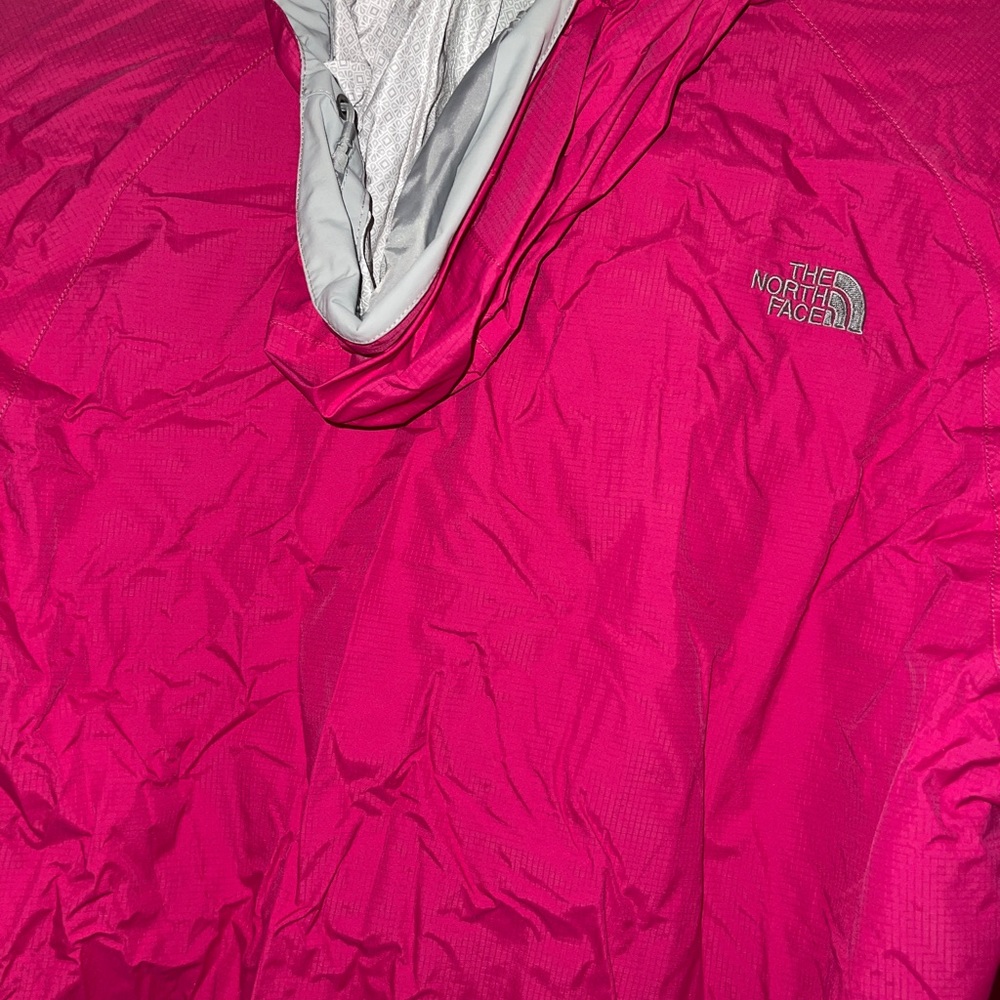 North face windbreaker